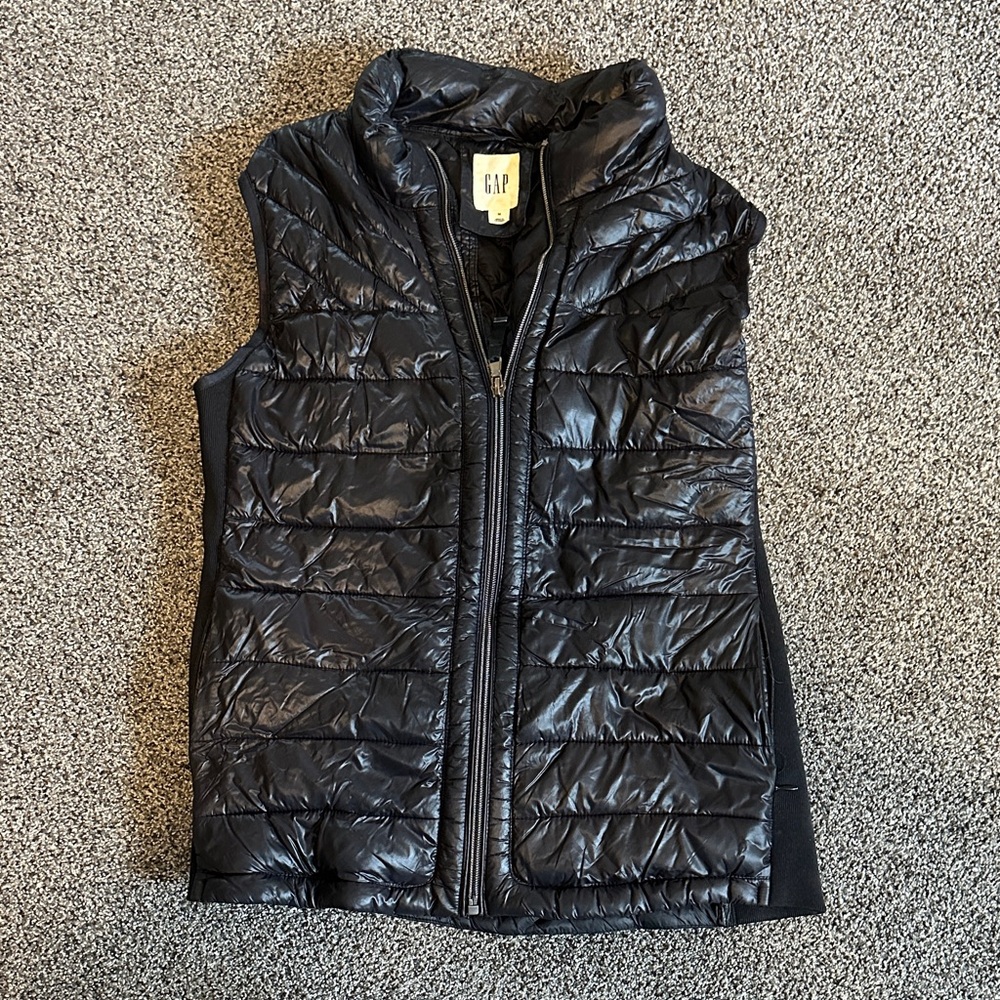 GAP Quilted Black Vest